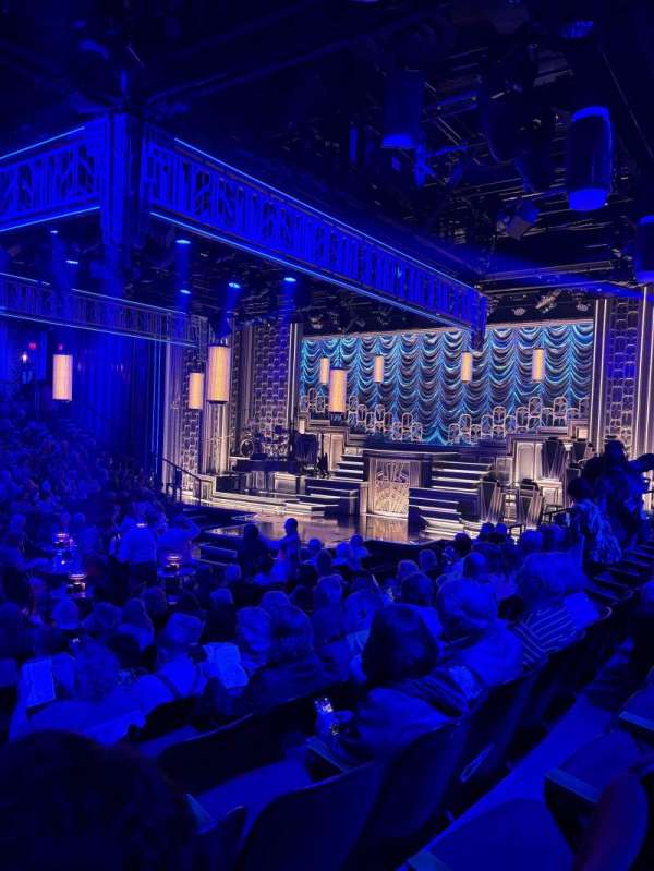 Circle in the Square Theatre, section: Orchestra 200 (Even), row: F, seat: 242