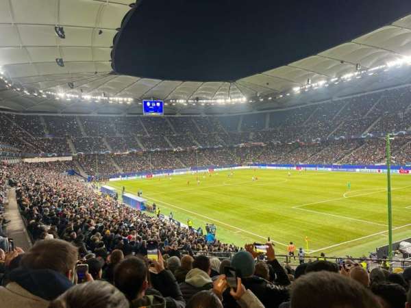 Volksparkstadion, section: 28A, row: 22, seat: 33