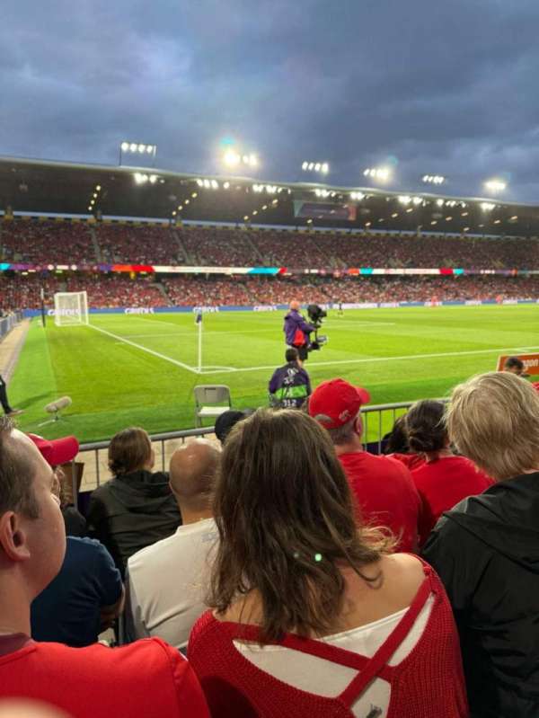 Stadion Wankdorf, section: A15, row: 4, seat: 704