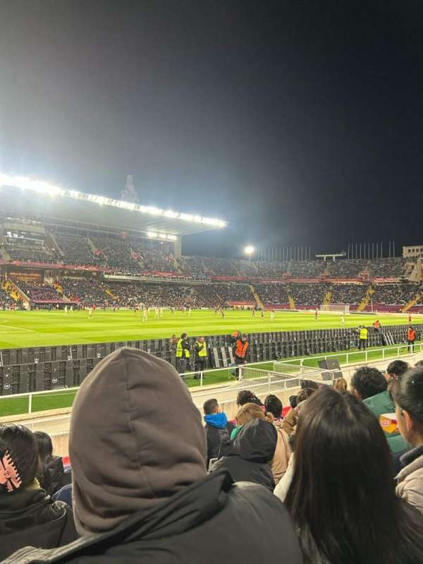 Estadi Olímpic Lluís Companys, section: 123, row: 10, seat: 5