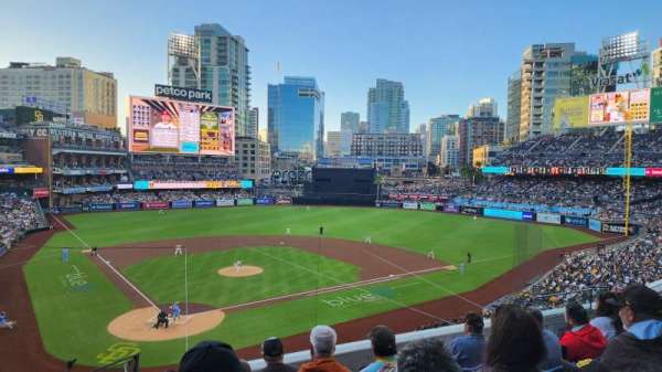 Petco Park, section: 201, row: 6, seat: 9