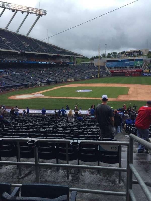 Kauffman Stadium, section: 234, row: Cc, seat: 23