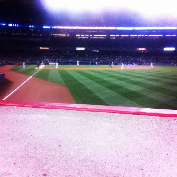 Yankee Stadium, section: 107, row: 10, seat: 6