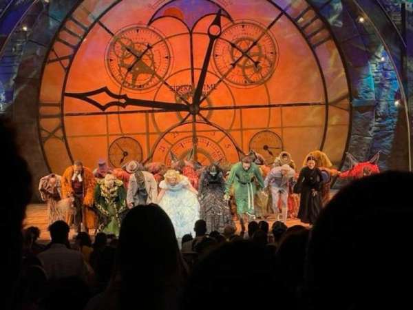 Gershwin Theatre, section: orchestra c, row: L, seat: 108