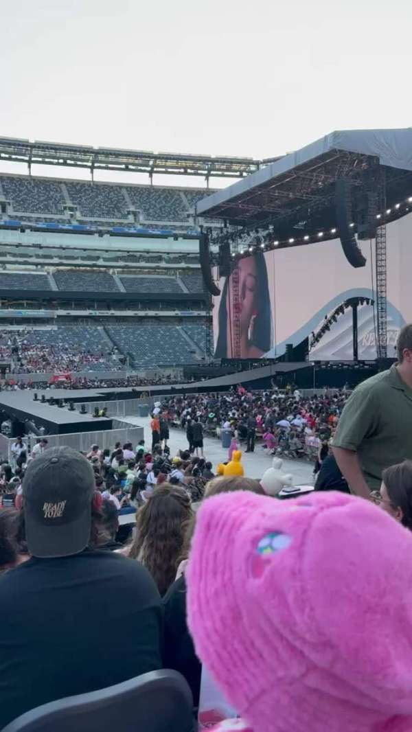 MetLife Stadium, section: 113, row: 5, seat: 5