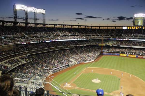 Citi Field, section: 107, row: 13, seat: 4