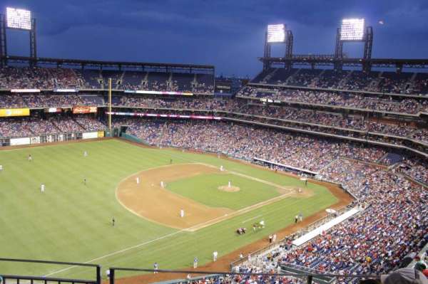 Citizens Bank Park, section: 431, row: 3, seat: 11