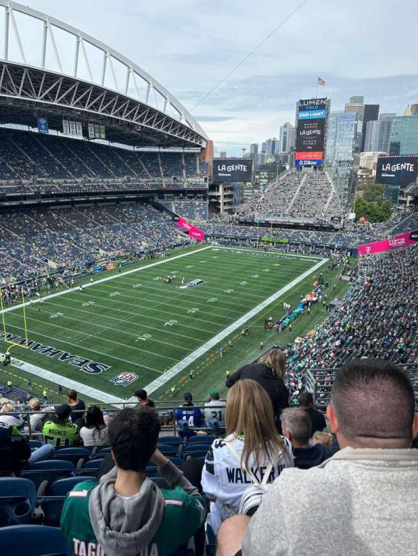 Lumen Field, section: 317, row: L, seat: 6