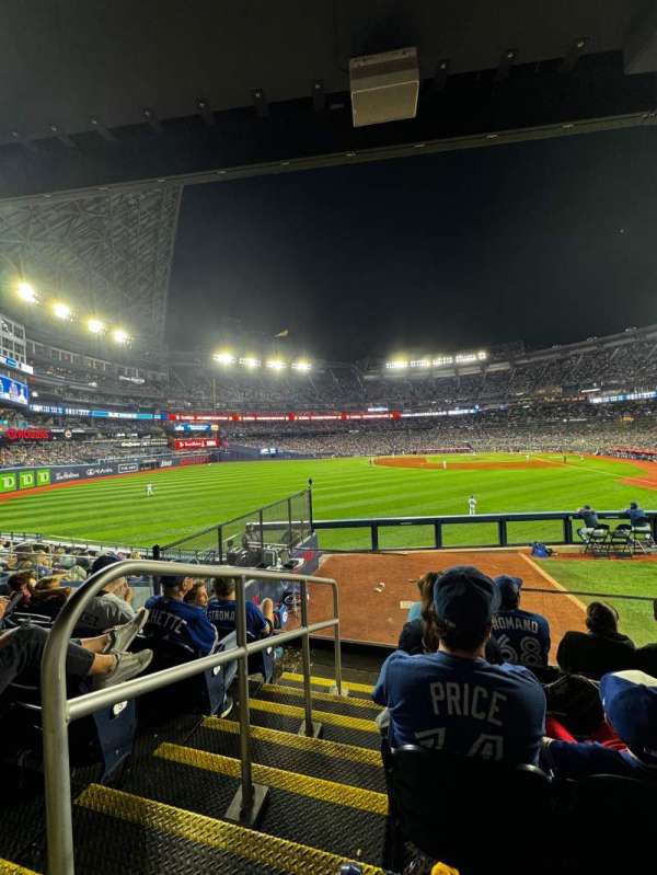 Rogers Centre, section: 143, row: 5, seat: 19