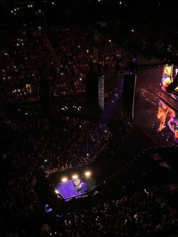 Scotiabank Arena, section: Gondola Box 3, row: RW1, seat: 18