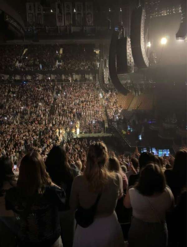 Scotiabank Arena, section: 118, row: 21, seat: 7