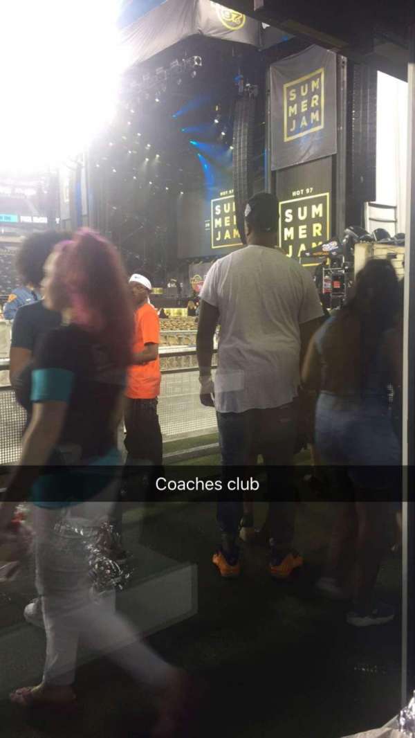 MetLife Stadium, section: 50 yard line, row: Coach club