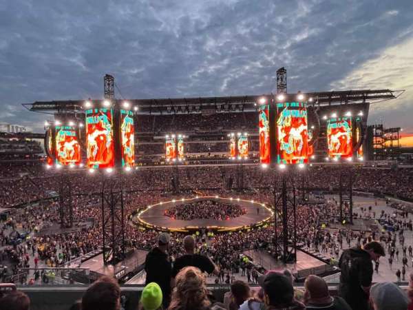 Lincoln Financial Field, section: C22, row: 5, seat: 15