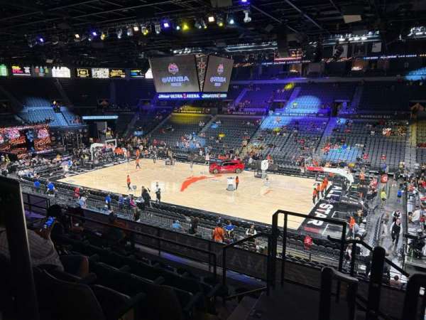 Michelob Ultra Arena, section: 209, row: E, seat: 1