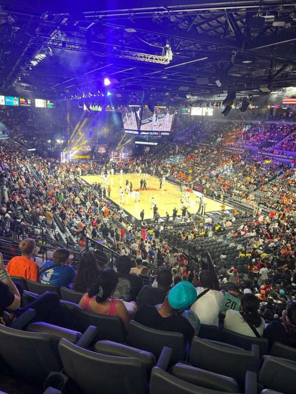Michelob Ultra Arena, section: 211, row: J, seat: 11