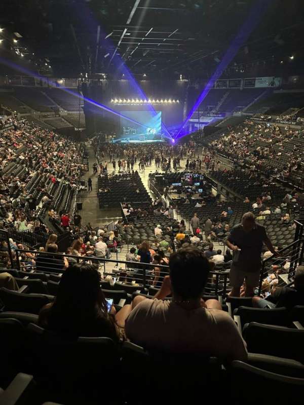 Michelob Ultra Arena, section: 212, row: F, seat: 13