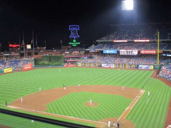 Citizens Bank Park, section: 322, row: 1, seat: 1