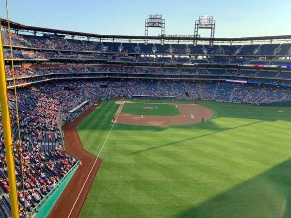 Citizens Bank Park, section: 304, row: 1, seat: 15
