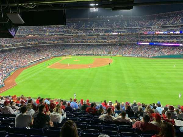 Citizens Bank Park, section: 202, row: 13, seat: 13