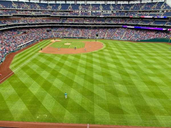 Citizens Bank Park, section: 302, row: 1, seat: 24