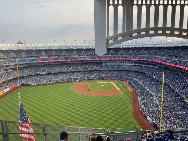 Yankee Stadium, section: 434b, row: 14, seat: 34