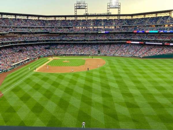 Citizens Bank Park, section: 302, row: 1, seat: 19