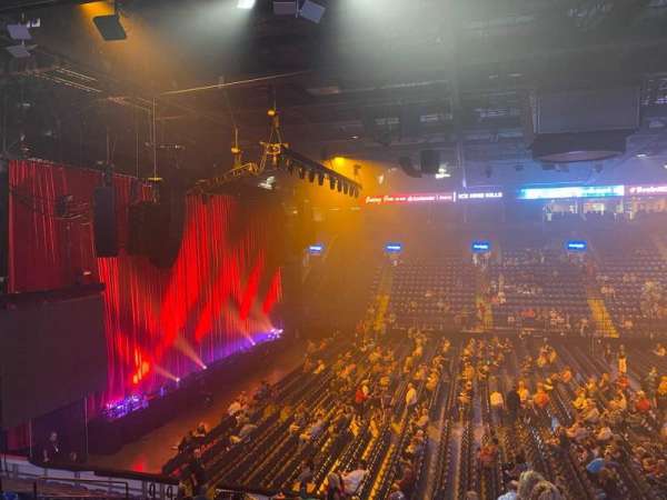 Santander arena, section: 117, row: S, seat: 3