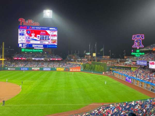 Citizens Bank Park, section: 212, row: 5, seat: 4
