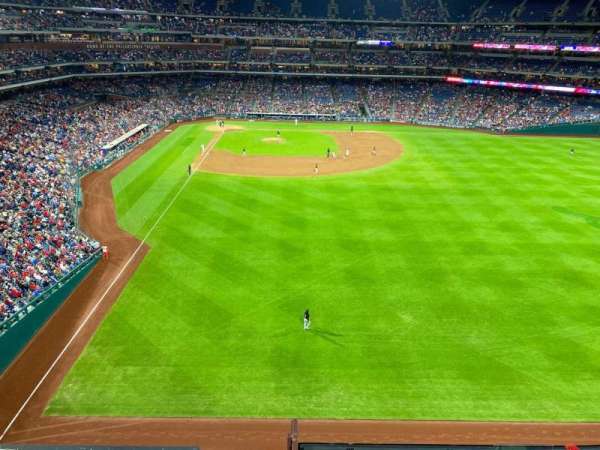 Citizens Bank Park, section: 304, row: 1, seat: 1