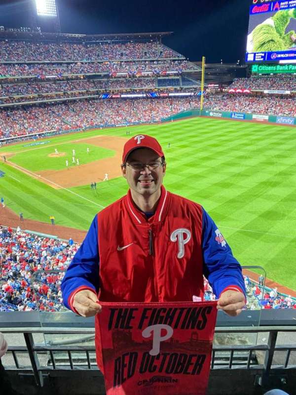 Citizens Bank Park, section: 309, row: 1, seat: 1