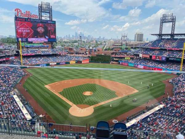 Citizens Bank Park, section: 420, row: 1, seat: 5