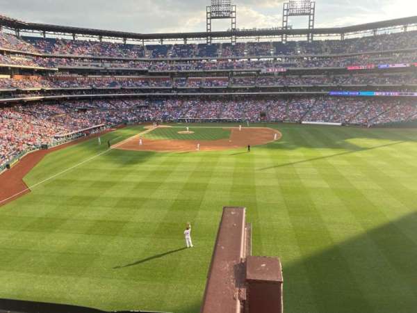 Citizens Bank Park, section: 203, row: 1, seat: 5
