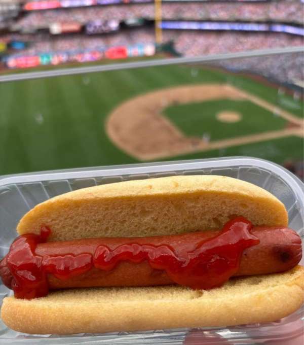 Citizens Bank Park, section: 428, row: 1, seat: 18