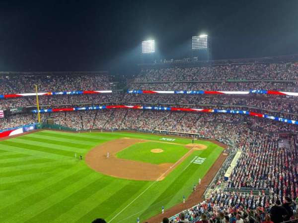 Citizens Bank Park, section: 330, row: 6, seat: 24