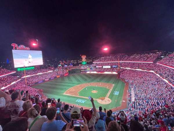 Citizens Bank Park, section: 423, row: 7, seat: 4