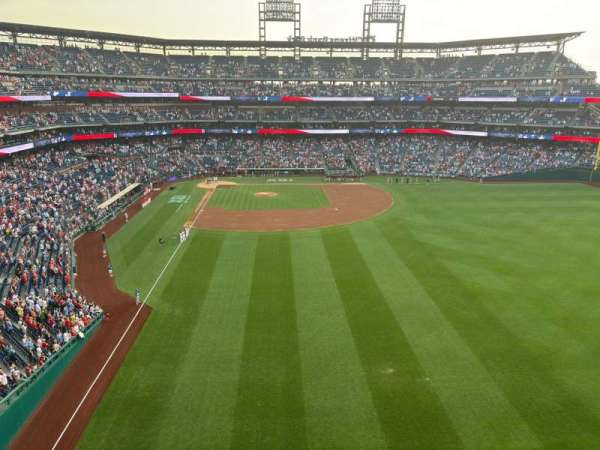 Citizens Bank Park, section: 304, row: 1, seat: 5