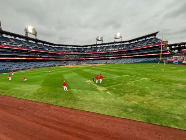 Citizens Bank Park, section: 102, row: 1, seat: 1