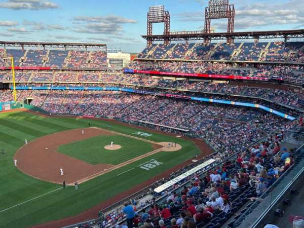 Citizens Bank Park, section: 430, row: 3, seat: 1