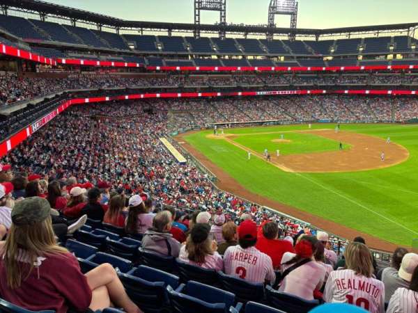 Citizens Bank Park, section: 209, row: 8, seat: 1