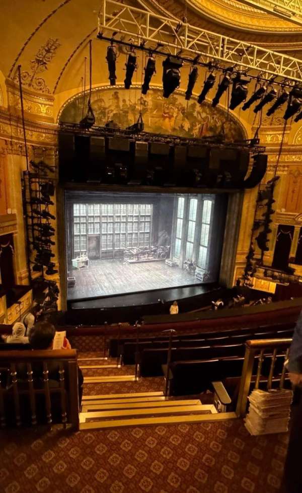 Neil Simon Theatre, section: Front Mezzanine L, row: H, seat: 1