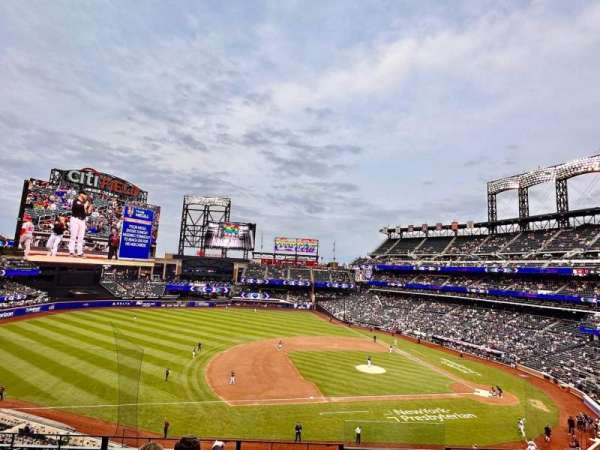 Citi Field, section: 328, row: 5, seat: 1