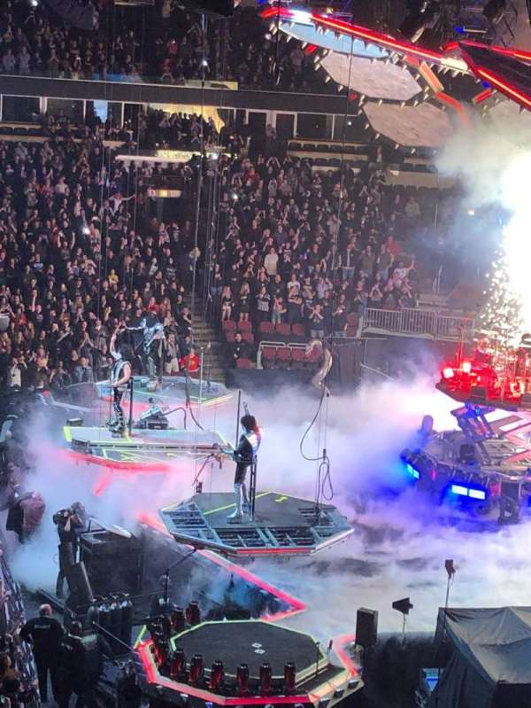 United Center, section: 233, row: 1, seat: 1