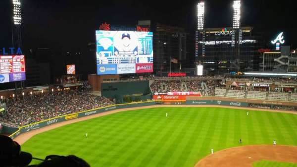 Truist Park, section: 433, row: 3, seat: 9