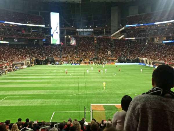 Mercedes-Benz Stadium, section: 119, row: 24, seat: 21
