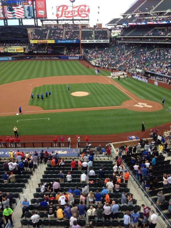 Citi Field, section: 326, row: 1, seat: 13