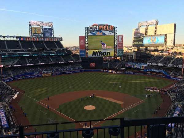 Citi Field, section: 514, row: 3, seat: 14