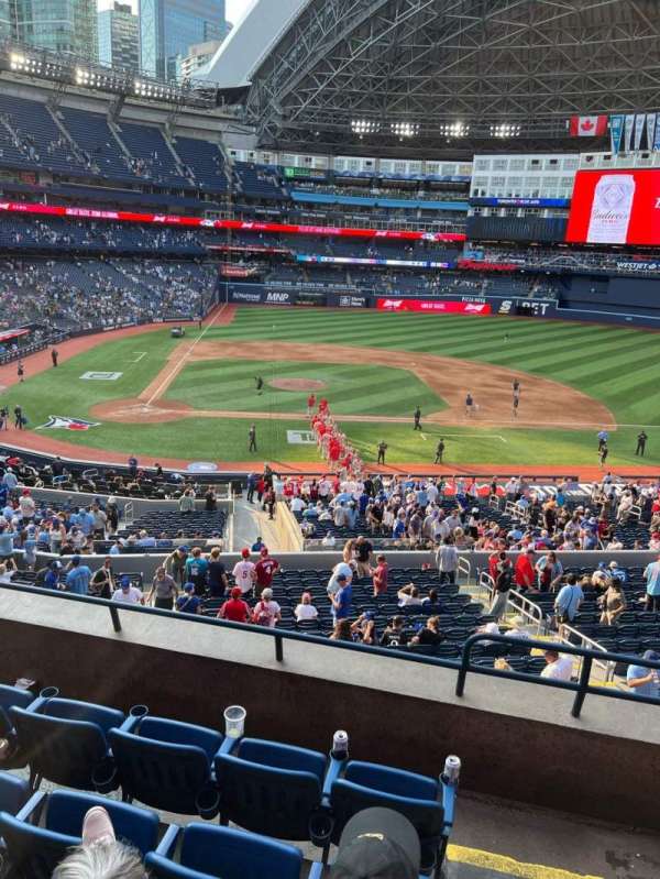 Rogers Centre, section: 220, row: 5, seat: 1