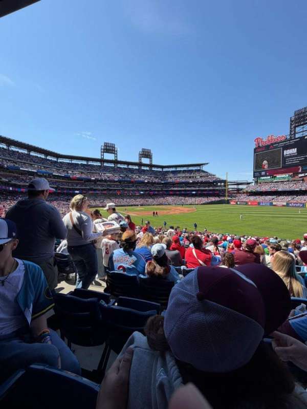 Citizens Bank Park, section: 109, row: 33, seat: 14