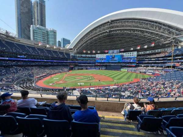 Rogers Centre, section: 220, row: 5, seat: 1