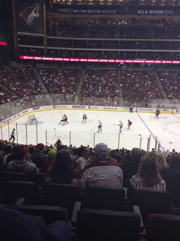 Desert Diamond Arena, section: 102, row: W, seat: 7